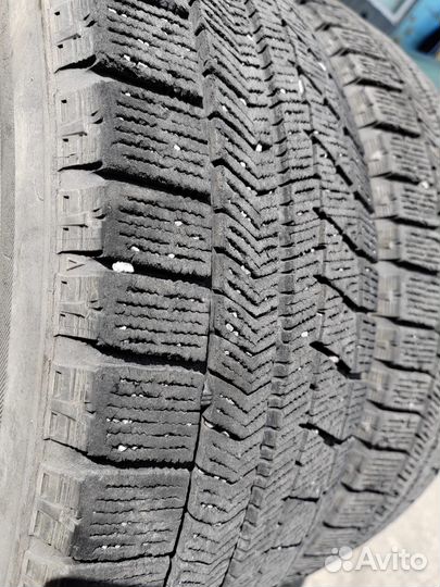 Bridgestone Blizzak VRX 185/55 R16