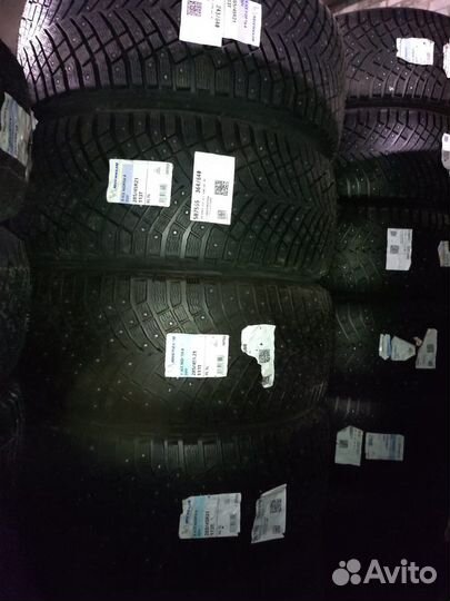 Michelin X-Ice North 4 SUV 285/45 R21 113T