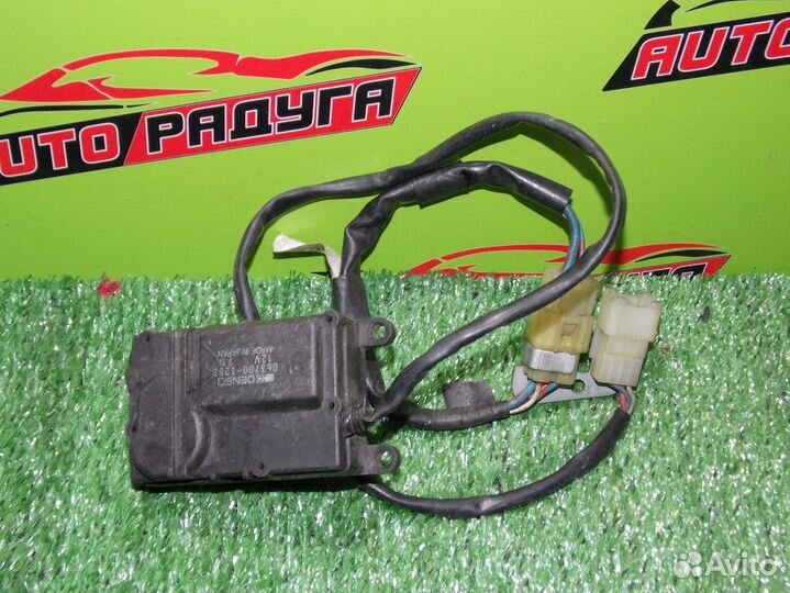 Мотор заслонки печки toyota GS130, GS131,GS136V,JZ