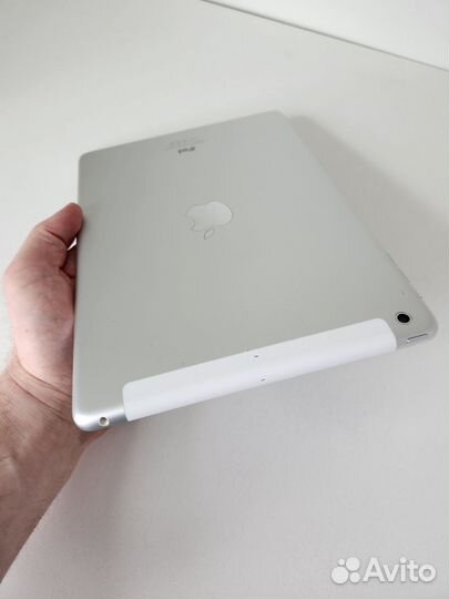 iPad Air 32gb c sim,для Ютуба