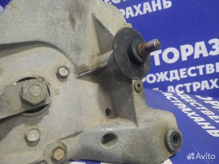 Трапеция дворников Nissan X-Trail T30 внедорожник