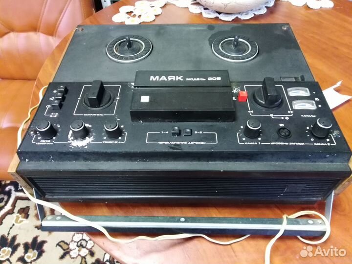 Ретро магнитофоны советского времени