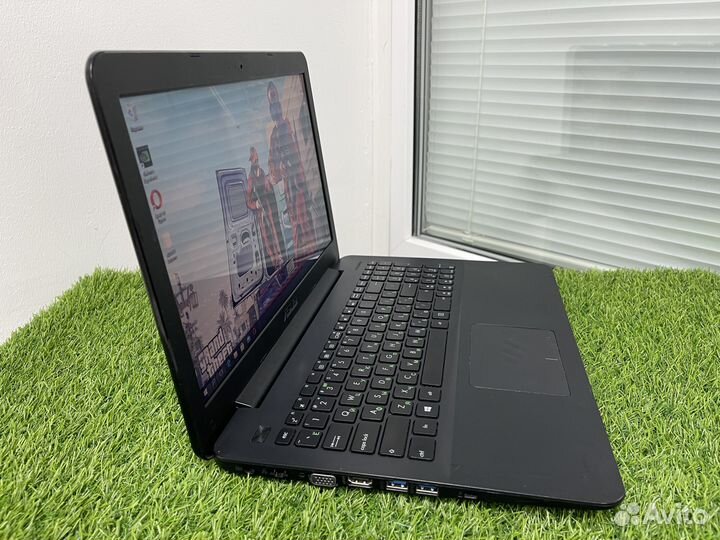 Игровой ноутбук Asus i5/2видеокарты