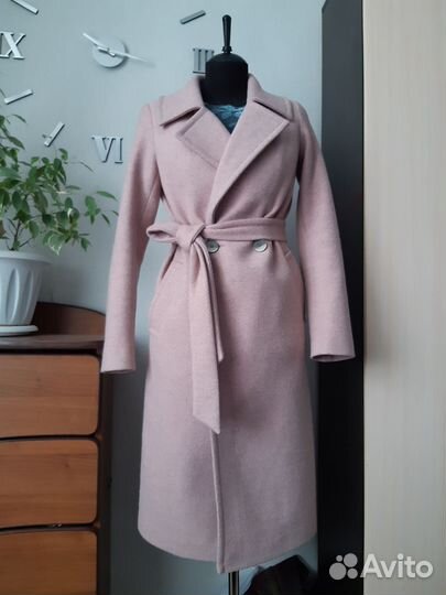 Пальто демисезонное 42 44