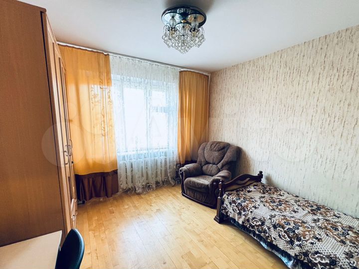 3-к. квартира, 75 м², 1/9 эт.