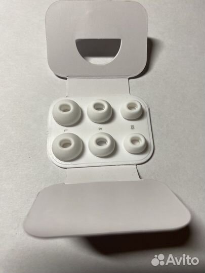 Левый и правый наушник для airpods 3