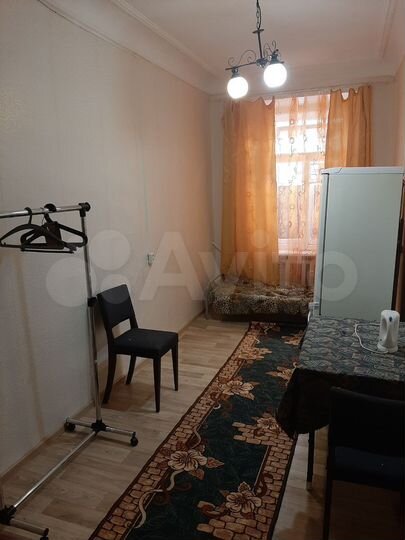 Комната 30 м² в 7-к., 1/5 эт.