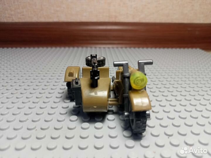 Лего мотоциклы три штуки обычных две с люлькой