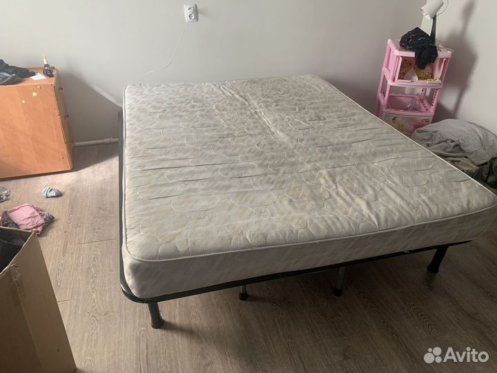 Кровать двухспальная евро бу