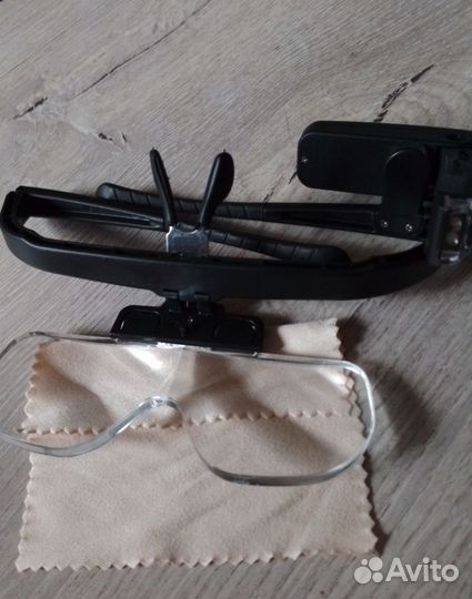 Очки лупа с подсветкой