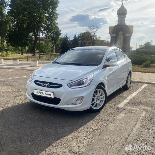 Hyundai Solaris 1.6 AT, 2014, 154 000 км