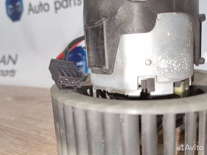 Мотор печки Bmw 5 F10 N52B25 2011