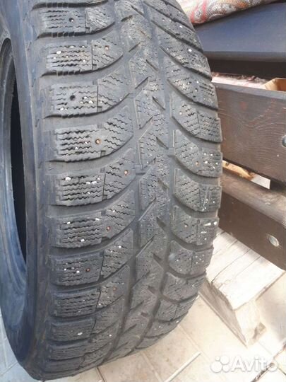 Bridgestone Ice Cruiser 5000 275/65 R17