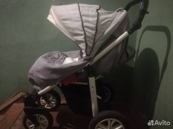 Прогулочная коляска camarelo EOS