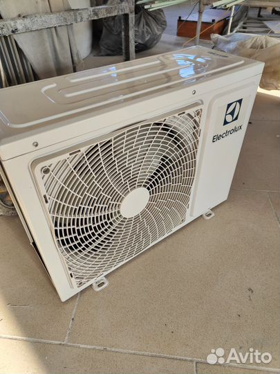 Внешний блок кондиционера electrolux eacs-09ho2