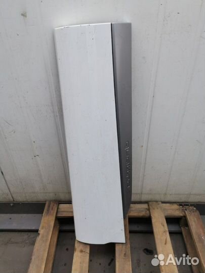 Накладка задней левой двери Audi Q7 4M 2015