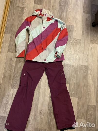 Куртка и штаны сноубордические