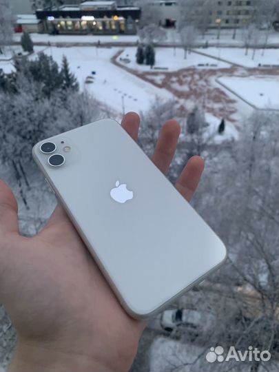 iPhone 11, 128 ГБ