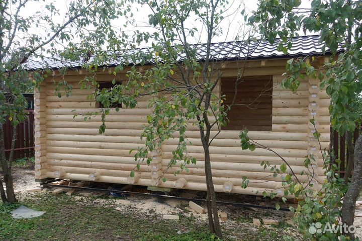 Сруб Бани из оцилиндрованного бревна