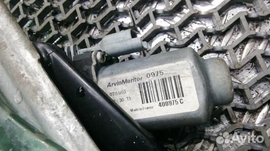 Стеклоподъемник задний правый peugeot 207 (LSV03FX