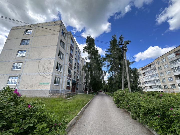 2-к. квартира, 53,2 м², 3/5 эт.