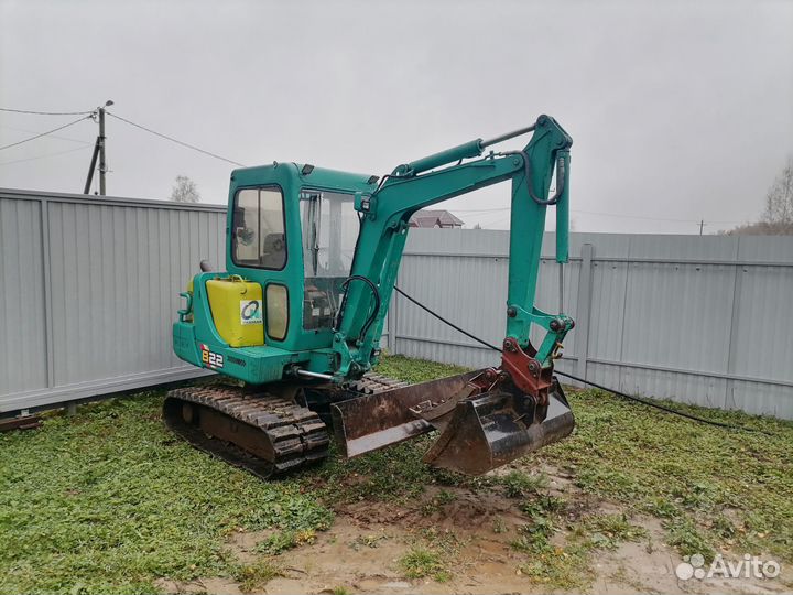 Мини-экскаватор YANMAR B22, 2000