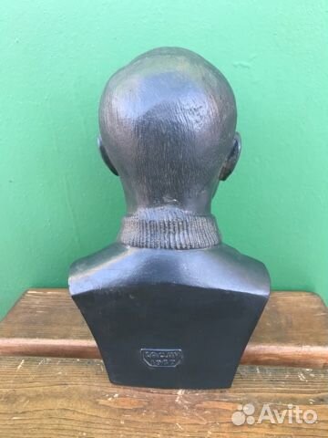 Бюст Дзержинского Ф.Э. Касли