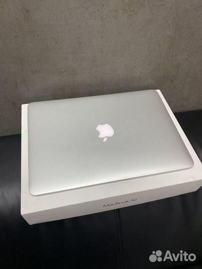 MacBook Air 13 2015г i5/4/128