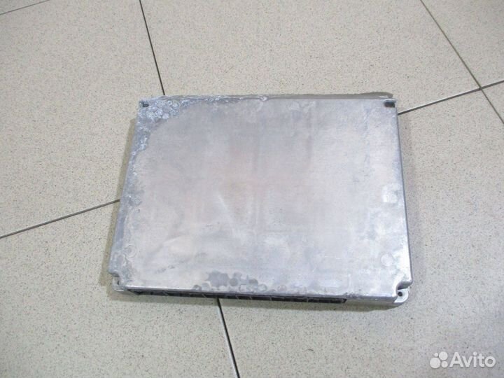 Блок управления двигателем Toyota Estima