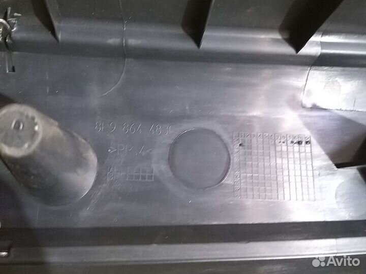 Накладка багажника Audi A4 B7