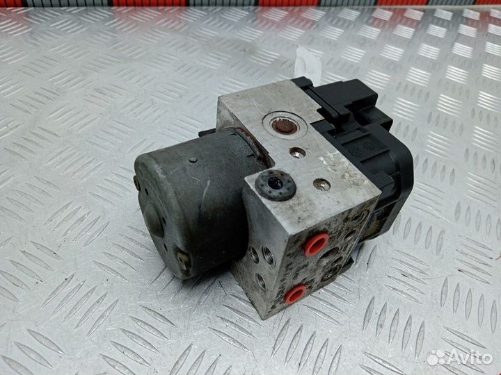 Блок ABS для Volkswagen Passat 5 8E0614111AB