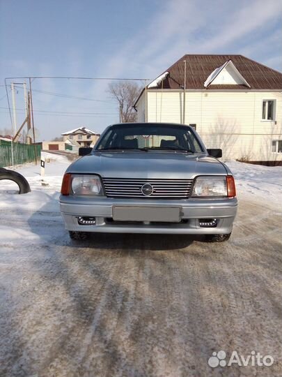 Opel Ascona 2.0 МТ, 1985, 176 000 км