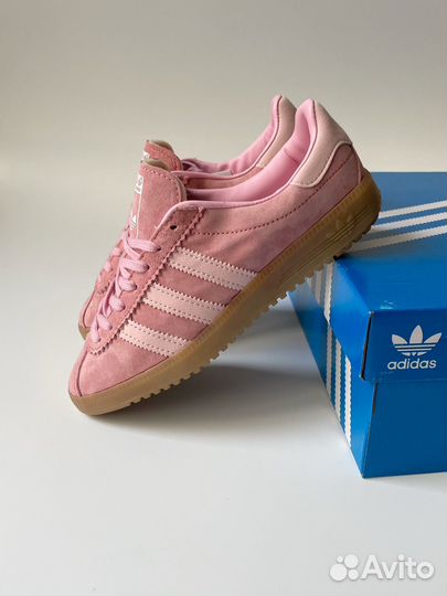 Adidas bermuda pink