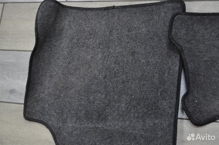 Коврики (комплект) toyota prius ZVW30