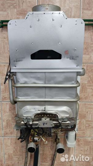 Газовая колонка автомат zanussi