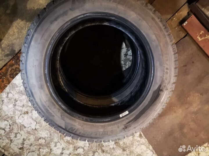 Michelin X-Ice 2 215/60 R17