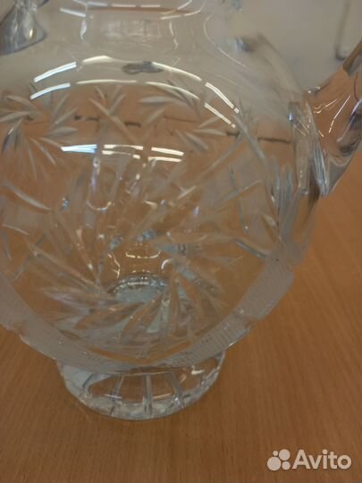 Хрустальный кувшин