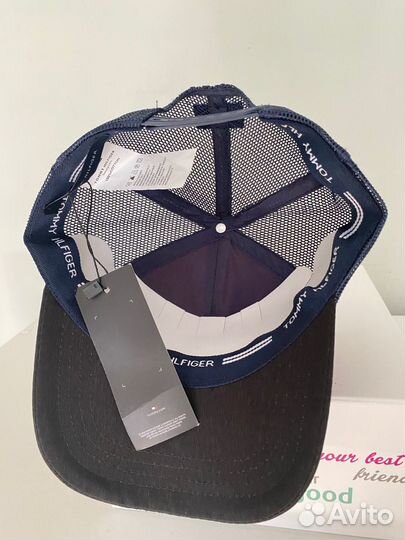 Бейсболки разных брендов