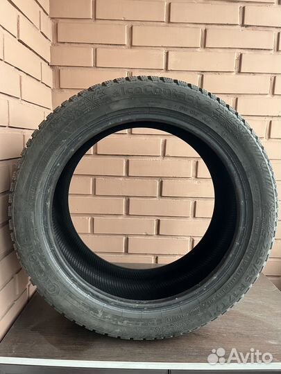 Continental IceContact 2 235/45 R17