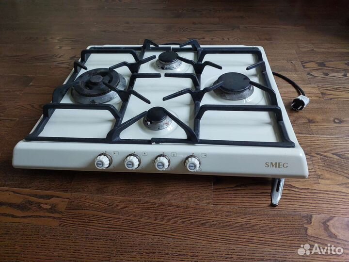 Газовая варочная панель Smeg SR764poб/у
