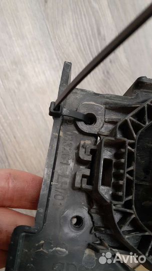 LADA Vesta cross противотуманная фара левая в сбор