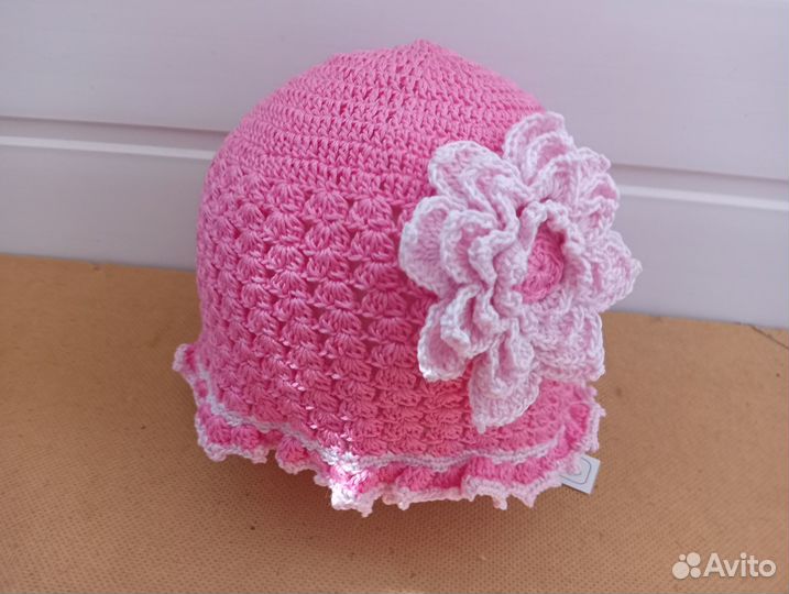 Вязаная шапочка детская