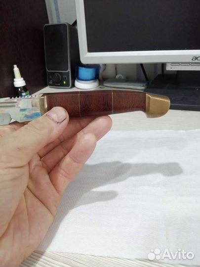 Нож