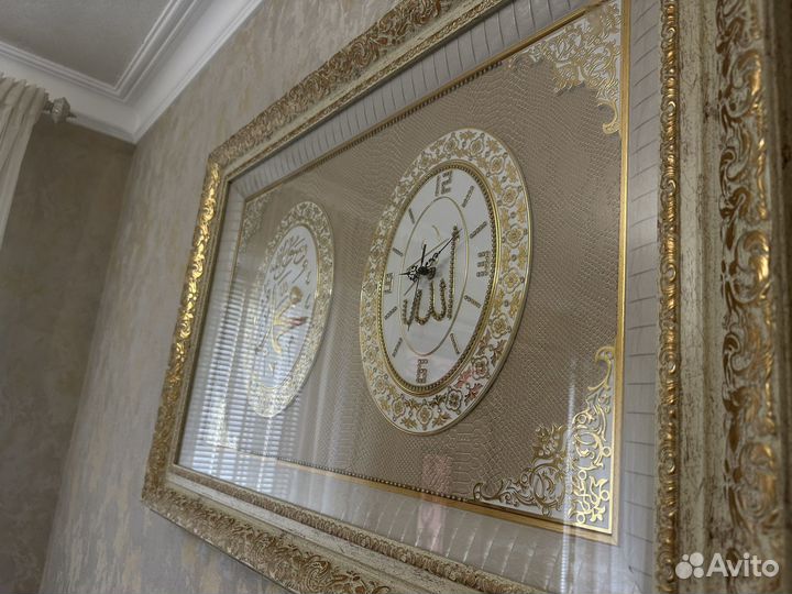 Картина часы