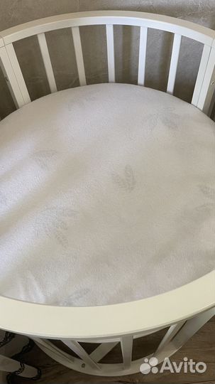 Наматрасник круглый на детскую кровать