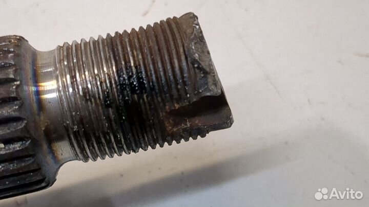 Полуось правая передняя Hyundai Veloster 2011