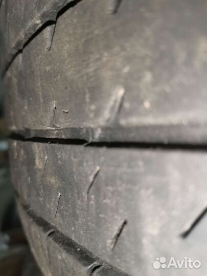 Bridgestone Dueler H/L 33 235/60 R18 103V