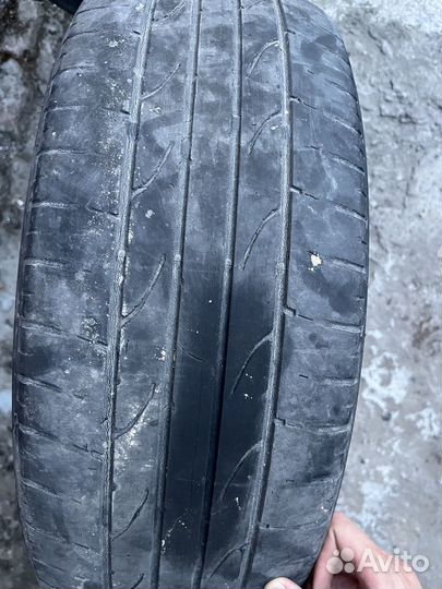 Bridgestone Dueler H/P Sport 215/60 R17 96H