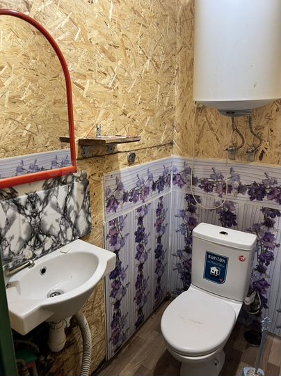 Комната 10 м², 1/1 эт.