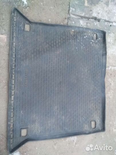 Резиновые коврики на УАЗ patriot